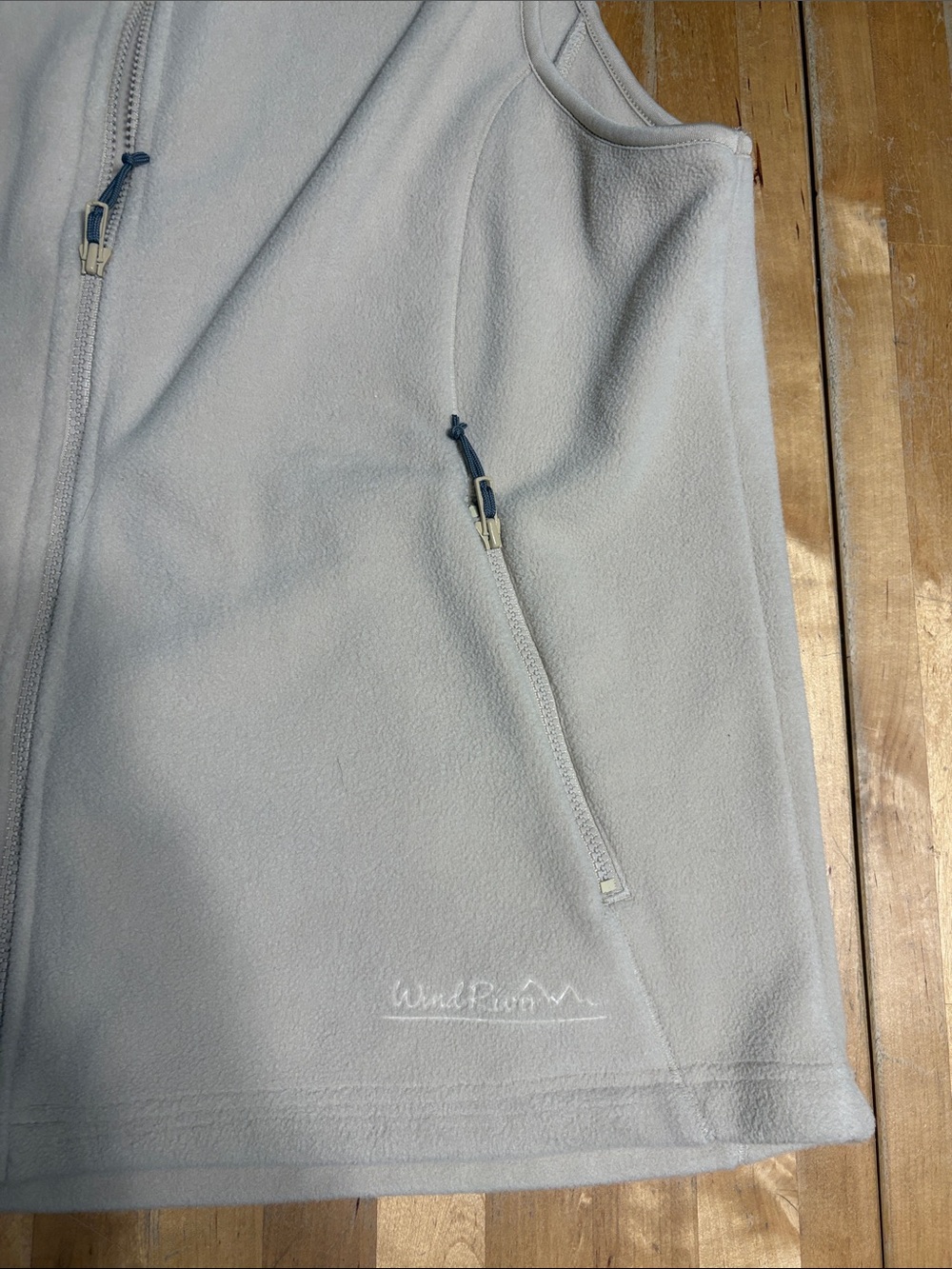 Wind River Fleece Vest with Full Zip - Picture 2 of 8